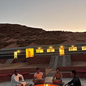 Wadi Camp Stars & Jeep Tour Luksusowy namiot Wadi Rum