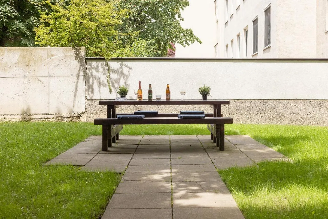 Appartement Studio Vienna Central Station Oostenrijk